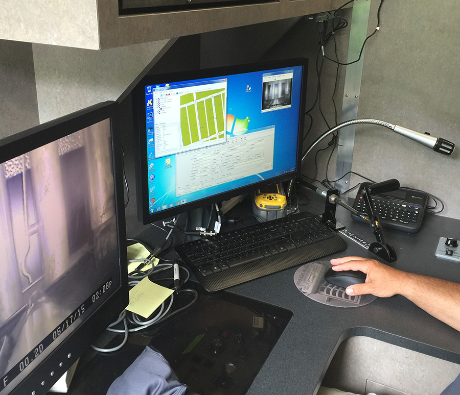 cctv-truck-desk